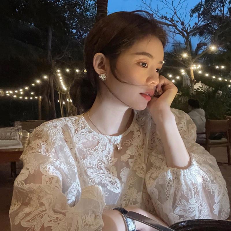 Embroidery Blouse - MEXZT エレガントなシアーホワイトシャツ女性のファッションレース刺繍ブラウス夏のオフィスレディース韓国長袖デザイントップス新