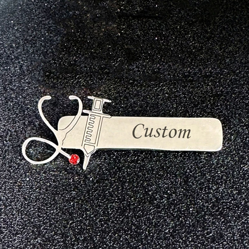 Embroidery Name - WLP-パーソナライズされたステンレス鋼の名前のラペルピン,パーソナライズされたプロのバッジ,ブローチジュエリー,医師と看護師,新しいファッション