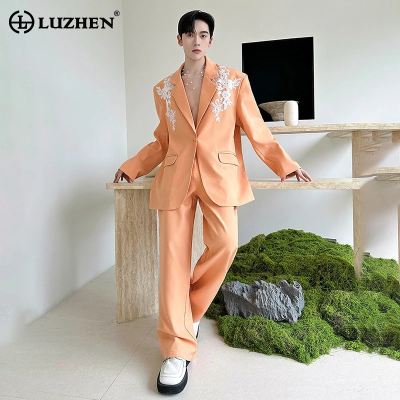 Embroidery In The Piece - LUZHEN 春の新作 エレガントな気品のあるラグジュアリーなツーピースセット 2026 メンズファッション ハンサムな刺繍パッチワークブレザースーツ