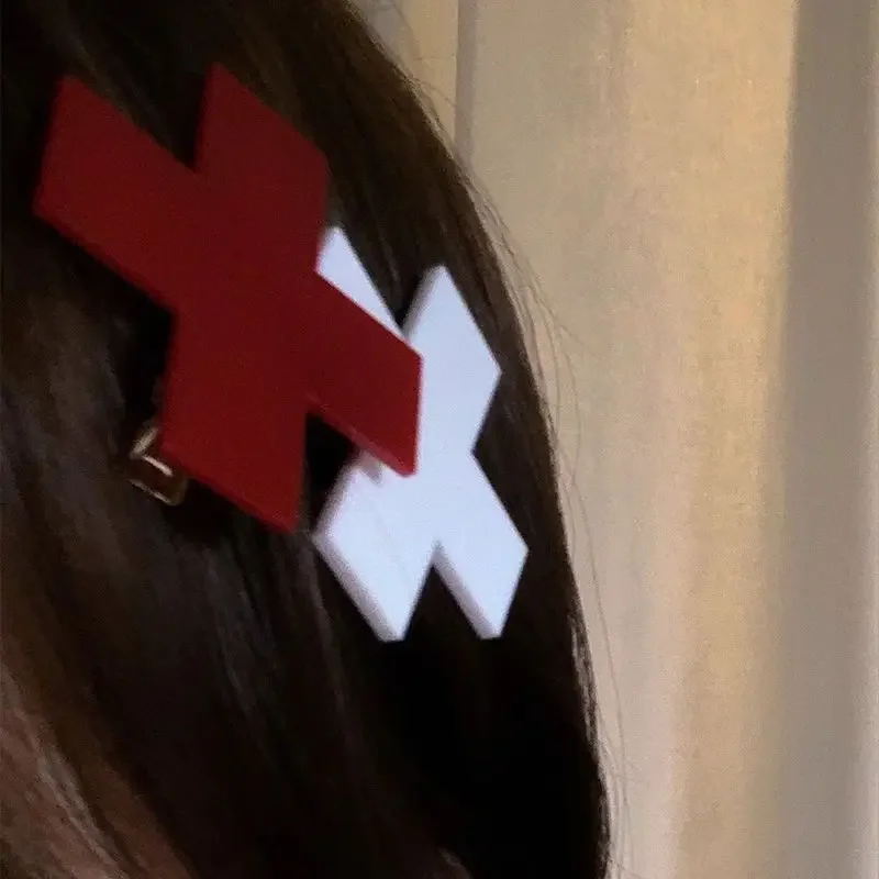 ゴシックアクリルクロスヘアピンスパイシーガールズヘアクリップ - Embroidery Gothic のレビューと価格