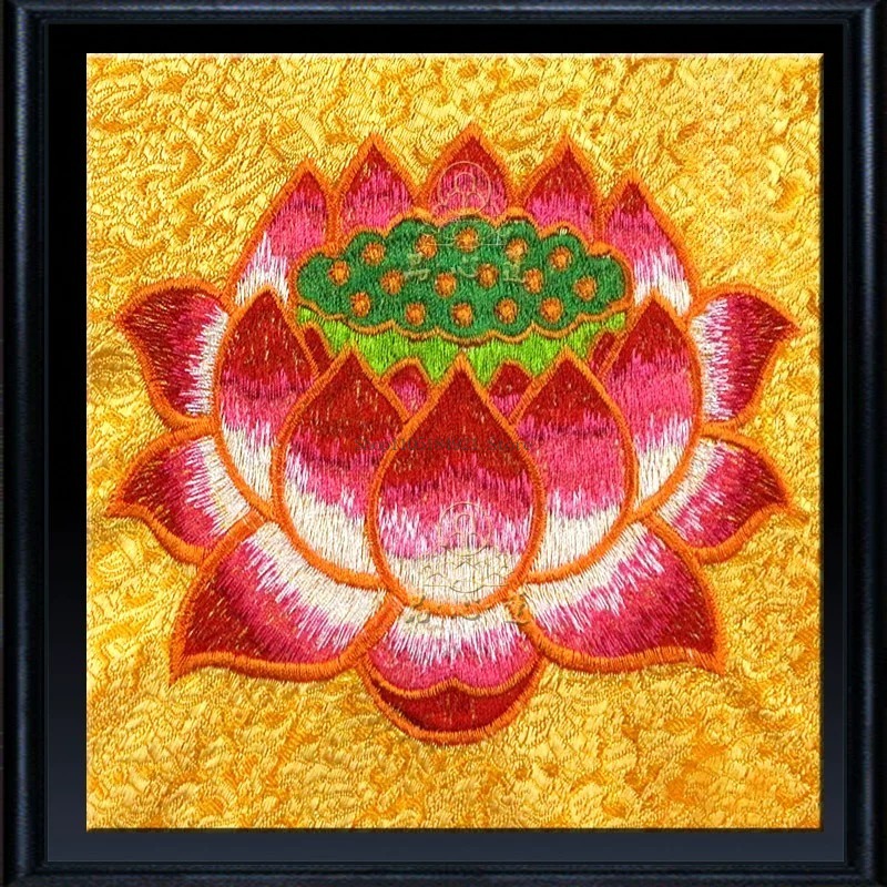 42 センチメートルダブル刺繍サテン生地蓮ベルガモット経典カ - Embroidery Cloth のレビューと価格