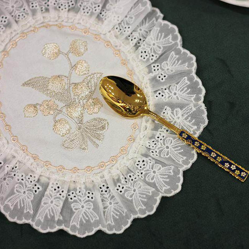 新しいフレンチスタイルの刺繍レースプレースマット、家庭用キッ - Embroidery Kitchen のレビューと価格