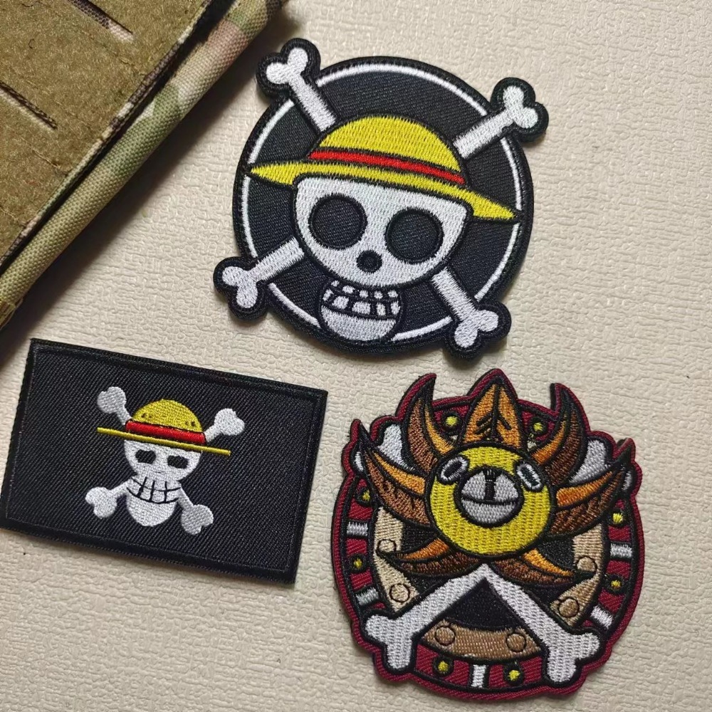 ワンピース漫画スリーブパッチ刺繍ベルクロパッチ、ルフィの服の - Embroidery Patches のレビューと価格