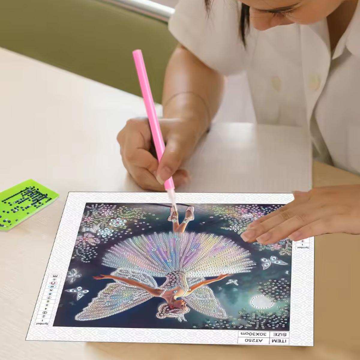 蝶の妖精パターンシリーズ特殊形状とクリスタルダイヤモンド部分 - Embroidery Ideas のレビューと価格