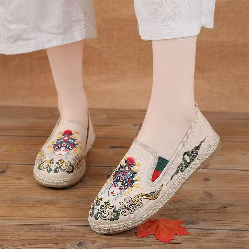 女性フラットソール刺繍布靴春秋の新ソフトソールラウンドトゥ浅 - Embroidery Cloth のレビューと価格