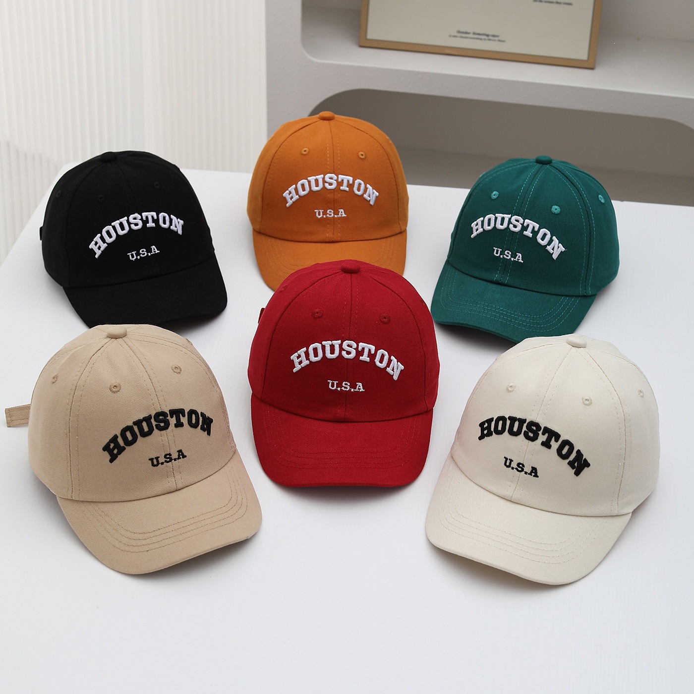 刺繍文字入りキッズ野球帽ファッション子供用ピークキャップ男の - Embroidery Letter のレビューと価格