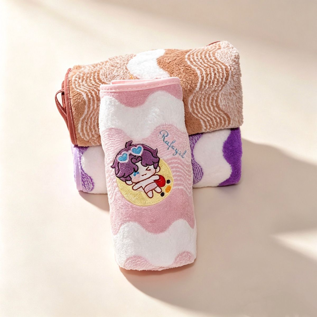 アニメ「ラブアンドディープスペース」コーラルフリースハンドタ - Embroidery Yarn のレビューと価格