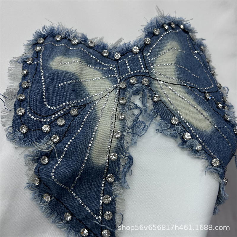 春夏新作ゆったりレディースツーピースセット刺繍蝶柄白半袖Tシ - Embroidery Blouse のレビューと価格