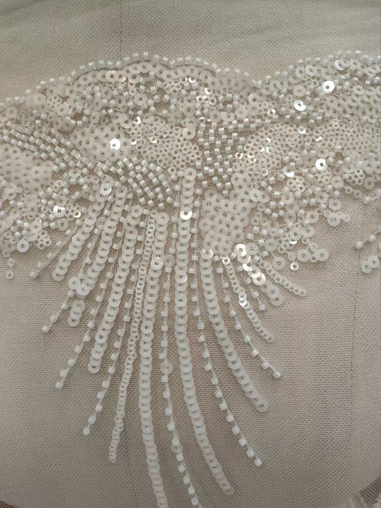 1ヤード ネイルビーズ スパンコール 花柄刺繍 ソフトメッシ - Embroidery Wedding のレビューと価格