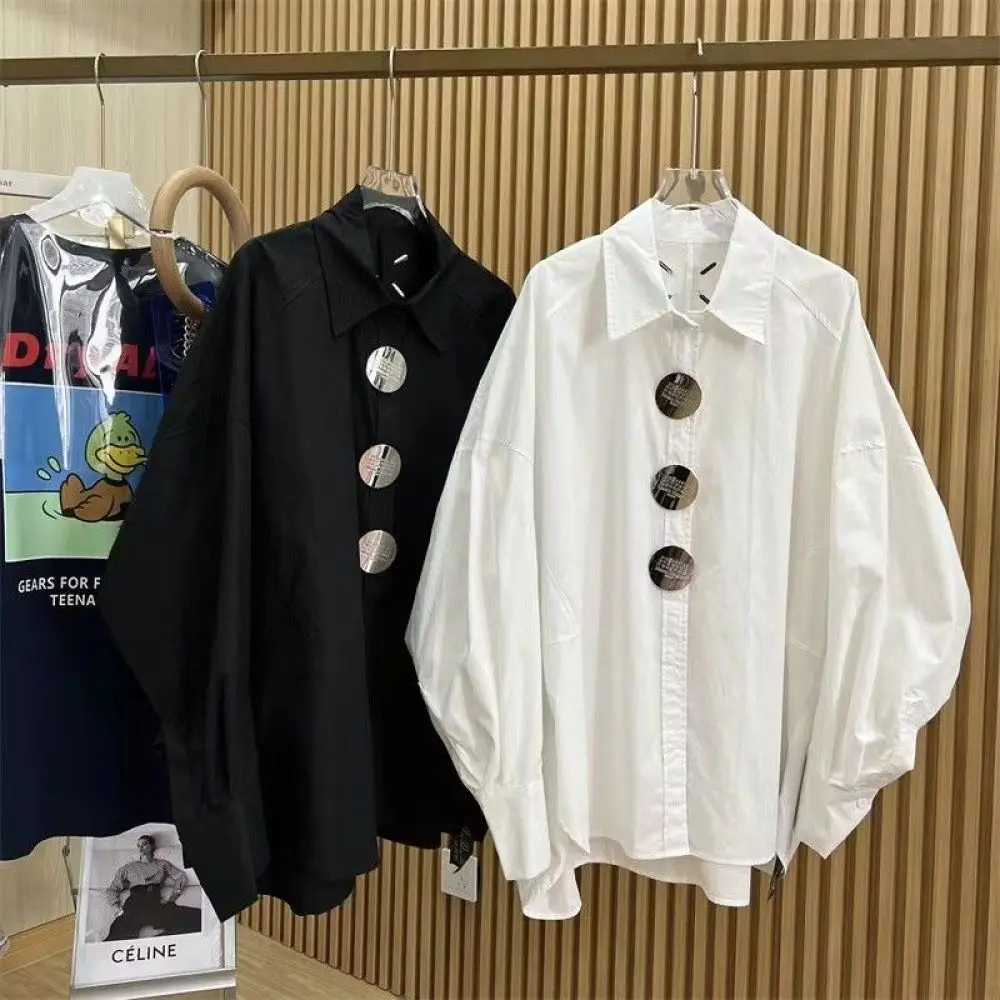 女性用砂ポロシャツ、刺buttonボタン、バットウィングスリ - Embroidery Blouse のレビューと価格