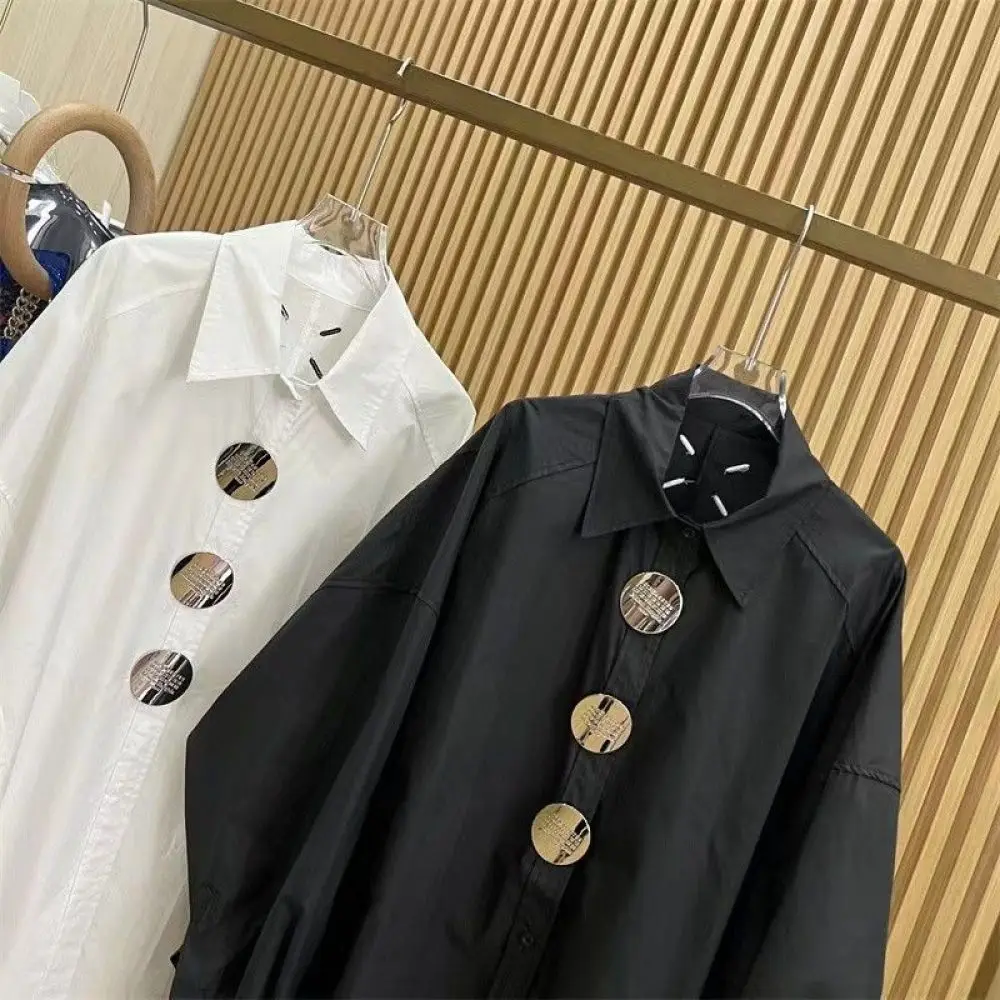 女性用砂ポロシャツ、刺buttonボタン、バットウィングスリ - Embroidery Blouse のレビューと価格