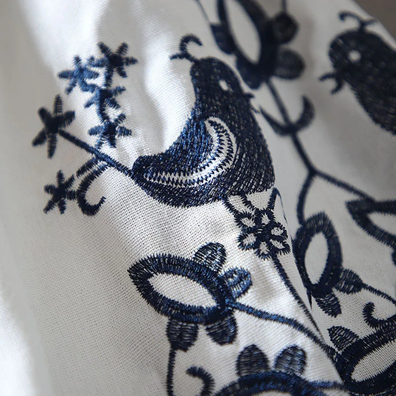 2026年レディースレトロブラウス民族風刺繍レースアップタッ - Embroidery Blouse のレビューと価格