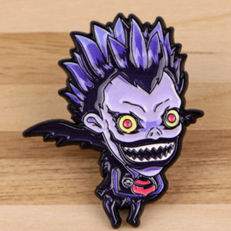 かわいいゴシックダークデーモンモンスター漫画エナメルピンアニ - Embroidery Gothic のレビューと価格